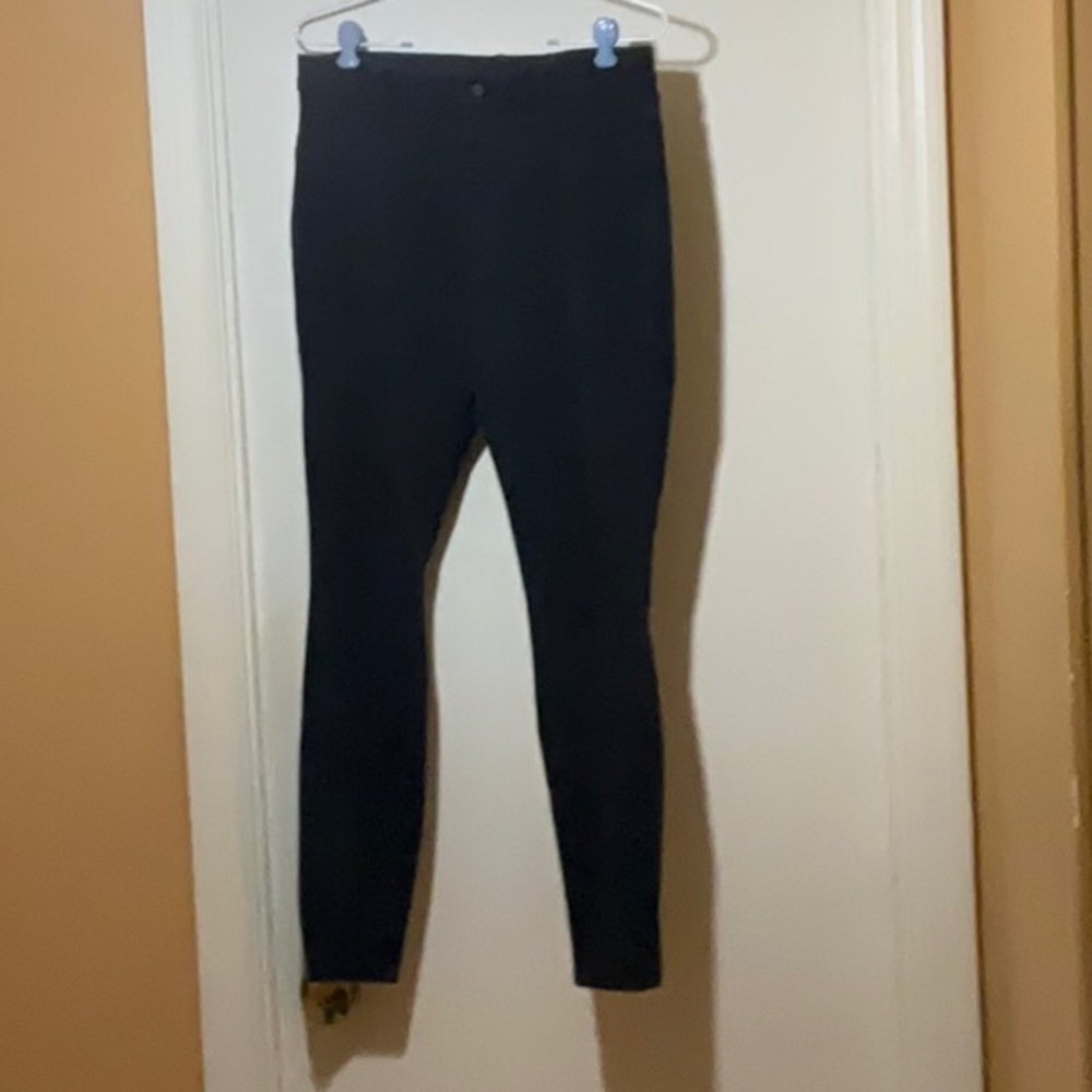 Time and Tru Classic Black Leggings L (12-14)